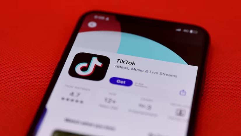 Китай рассматривает возможность передачи управления TikTok в США Илону Маску