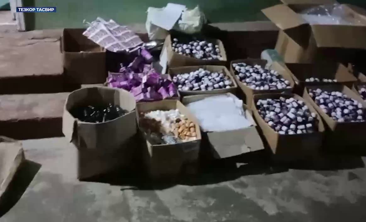Namanganda qalbaki dorilarni tayyorlab sotib kelgan feldsher ushlandi