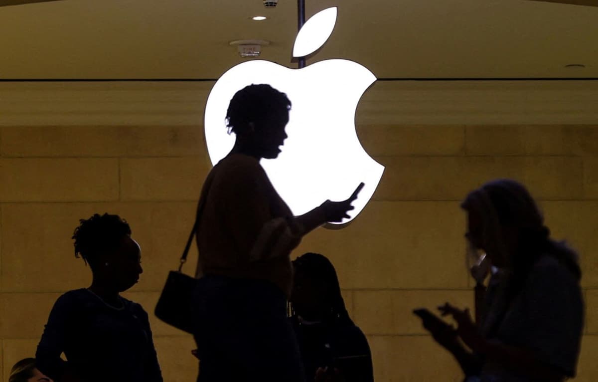 Appleʼning sun’iy intellekt funksiyasi yolg‘on sarlavha bilan xabar tarqatdi