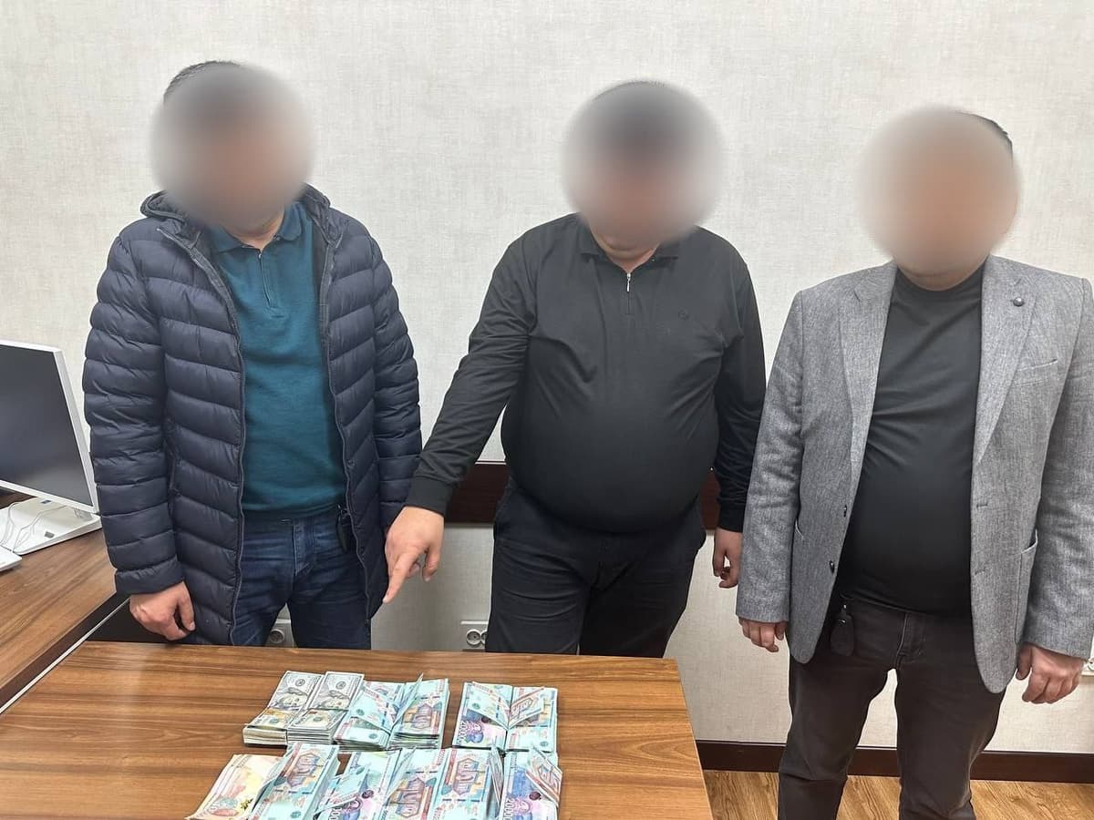 “O‘rmonqurilish” DUK va Qishloq xo‘jaligi vazirligi huzuridagi xalqaro markaz mansabdorlari pora bilan ushlandi