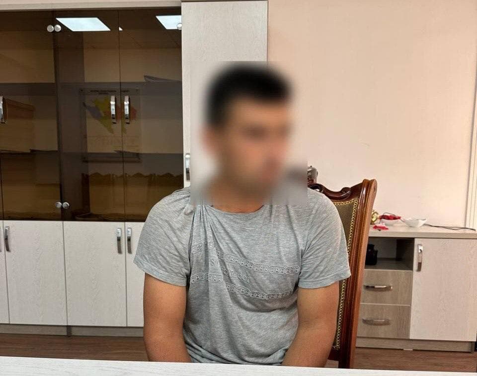 Мужчину, убившего семью в Ташобласти, приговорили к пожизненному сроку