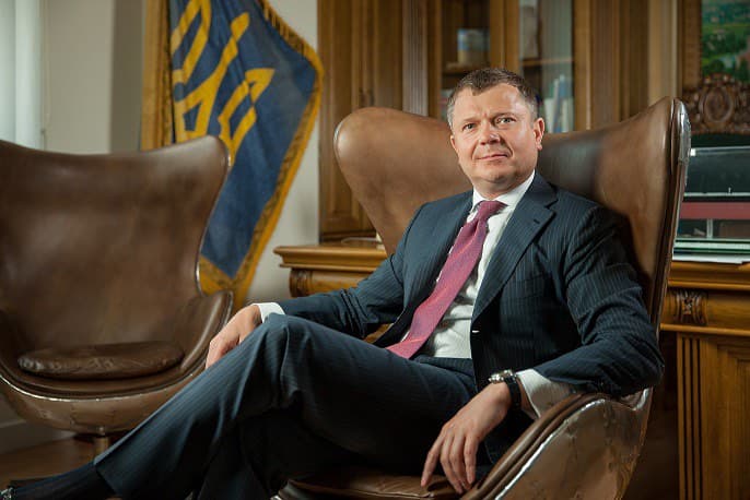 Fransiya sudi ukrainalik milliarderni ekstraditsiya qilishdan bosh tortdi