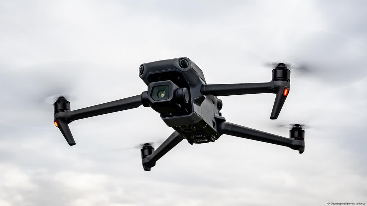Finlandiya Ukraina uchun dronlar ishlab chiqarishni yo‘lga qo‘ymoqchi