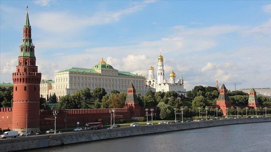 Kreml: F-16 qiruvchilari yetkazib berilishi Ukrainaga yordam bermaydi