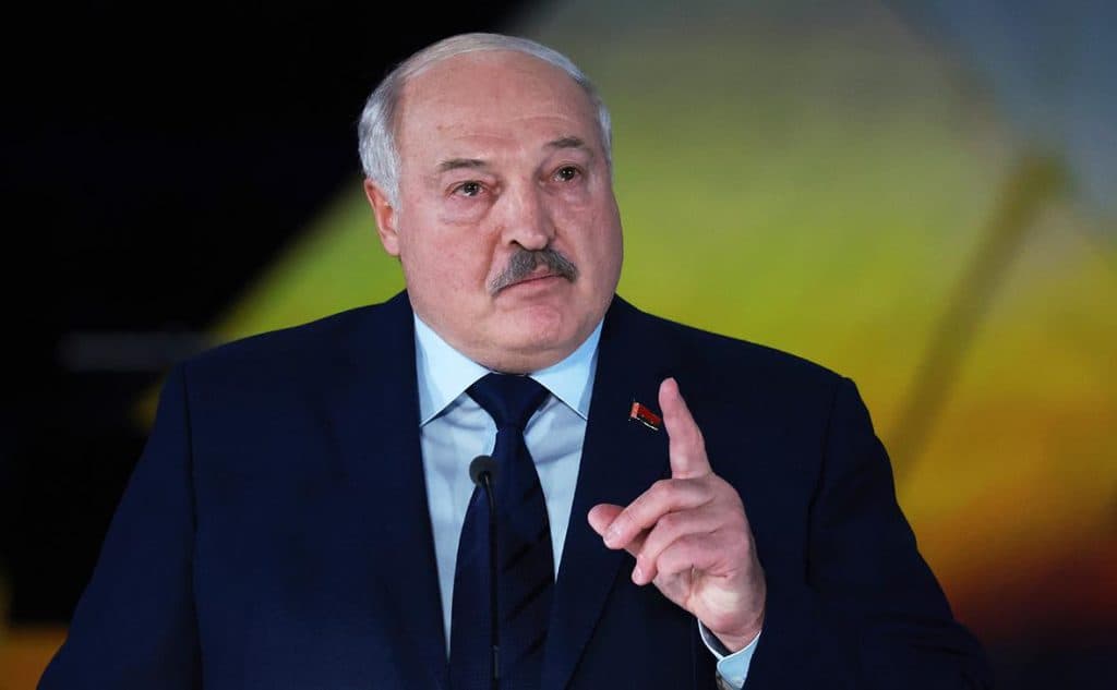 Lukashenko MDH davlatlarini Rossiyaga nisbatan xudbinlikda aybladi