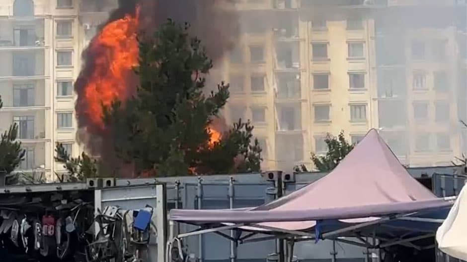 У Сергелийского авторынка произошел пожар