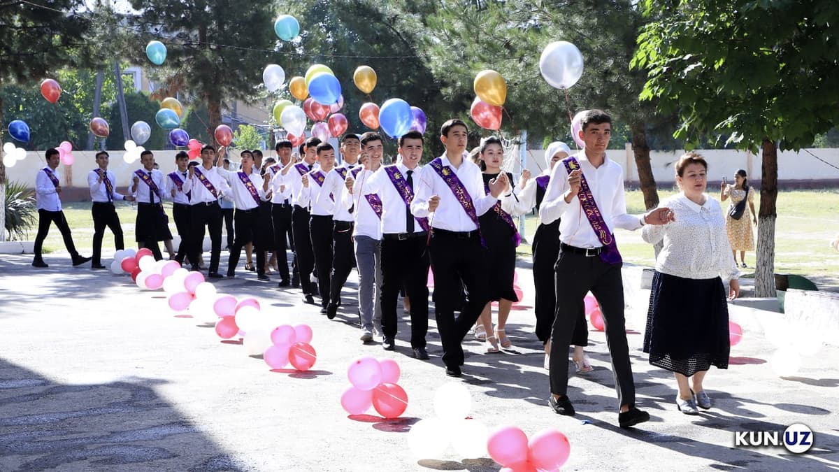 Over 414 thousand schoolchildren graduate from schools in Uzbekistan  