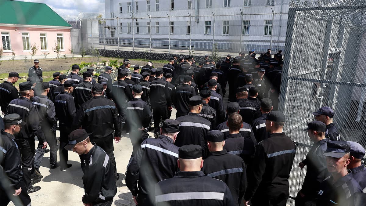 Central Asian migrants in Russia forced to join Ukraine war