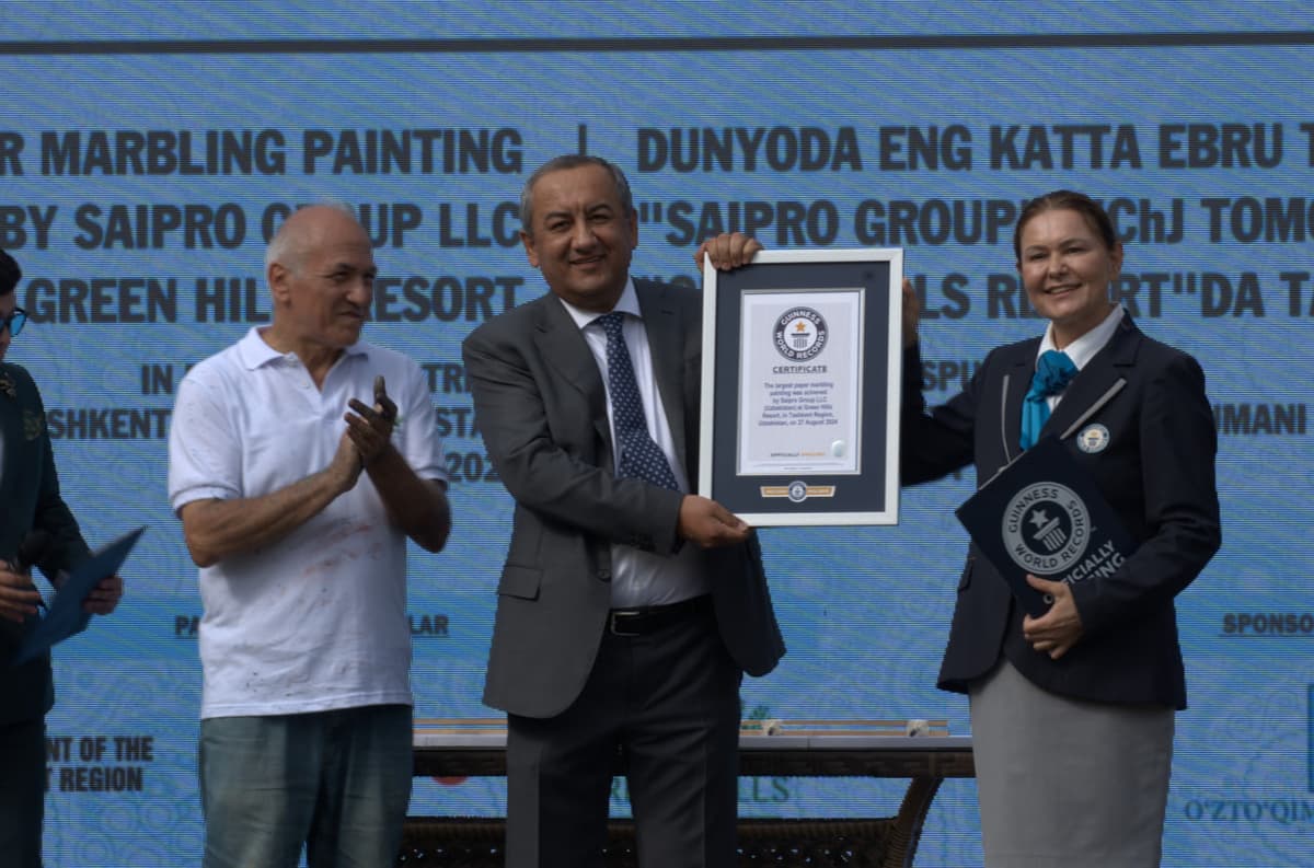 O‘zbekistonda eng katta ebru tasviri bo‘yicha jahon rekordi o‘rnatildi