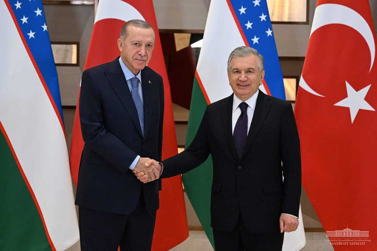 Shavkat Mirziyoyev meets with Erdoğan