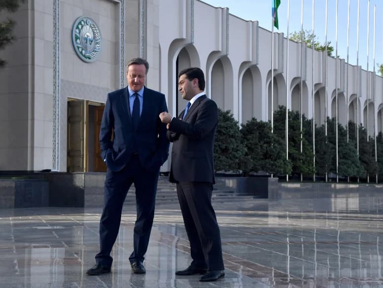 Londonga qaytish chog‘ida Toshkentda to‘xtab o‘tgan Devid Kemeron Baxtiyor Saidov bilan uchrashdi