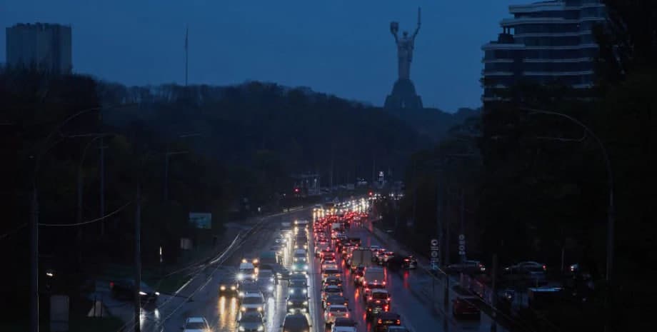 «Ukrenergo»: Ukraina energetika tizimidagi vaziyat yanada qiyinlashadi