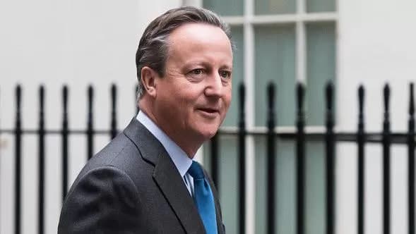 Devid Kemeron kutilmaganda Britaniya siyosatiga qaytdi. Bundan nima kutish mumkin?