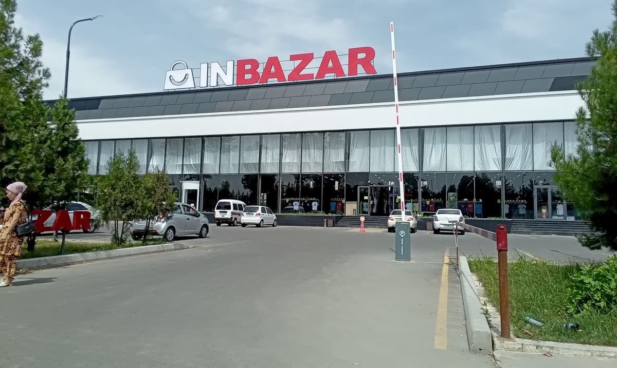 Блогеры в Узбекистане высказались по инциденту с торговой сетью InBazar