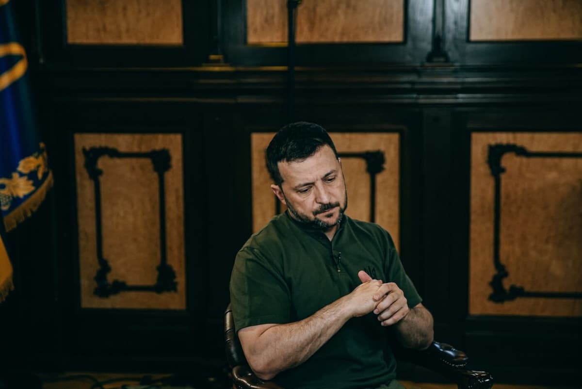 Zelenskiy keyingi tinchlik sammitiga Putin taklif etilishi mumkinligini aytdi
