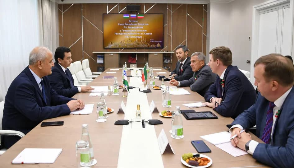 Uzbekistan's Consul General in Kazan discusses expanded cooperation with Tatarstan's President