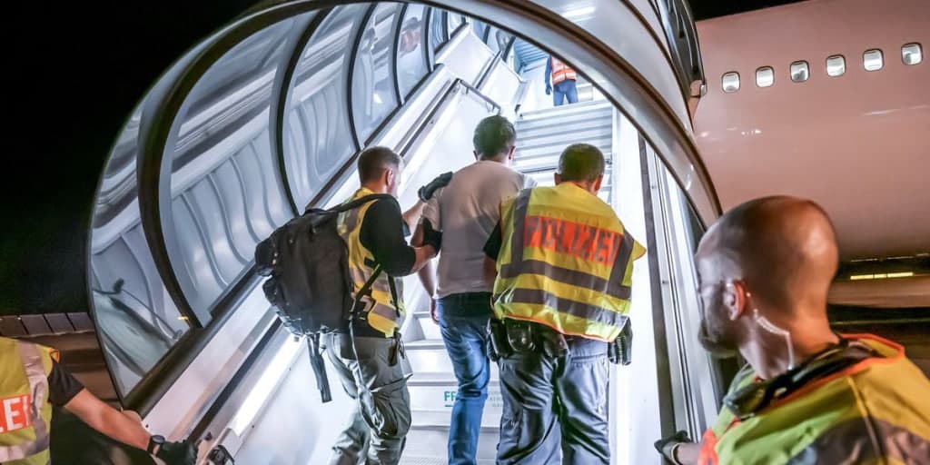 Netherlands considering deal with Uzbekistan on deporting failed Afghan asylum seekers