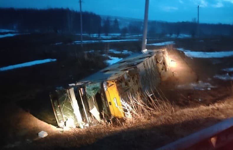 Bus carrying Uzbek citizens involved in a road accident in Samara Oblast 