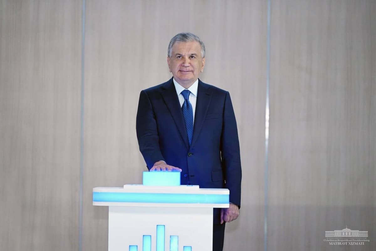 Мирзиёев Бухорода йирик мажмуалар қурилишини бошлаб берди