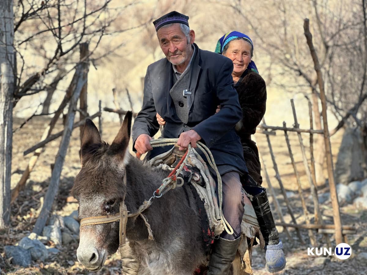 Tog‘ cho‘qqisidagi cho‘pon, eshak mingan qariyalar hamda ot choptirgan tog‘ qizi – Shohimardon va Yordon qishlog‘idan fotoreportaj  