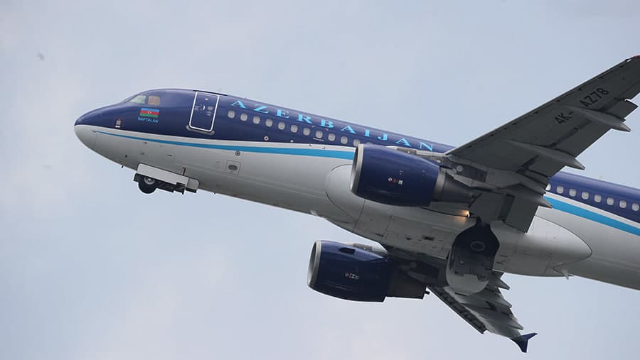 Azerbaijan Airlines Bokudan Qozonga parvozlarni to‘xtatdi