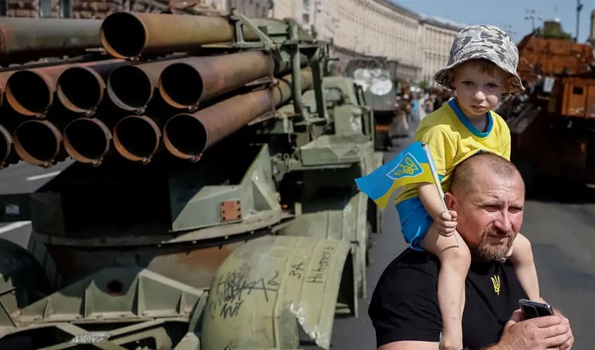 Украинада ҳудудлардан воз кечишга тайёр бўлганлар улуши ортди