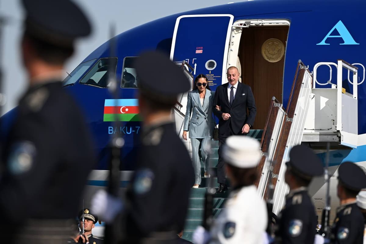 Ilham Aliyev arrives in Uzbekistan on a state visit