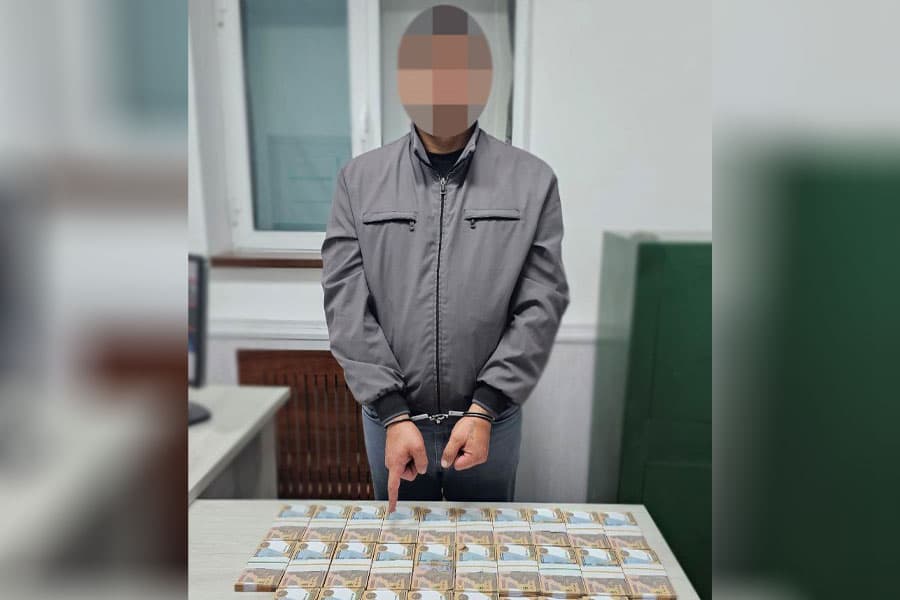 Bekobodda 250 mln so‘mdan ortiq qalbaki kupyuralarni muomalaga kiritmoqchi bo‘lgan shaxs ushlandi
