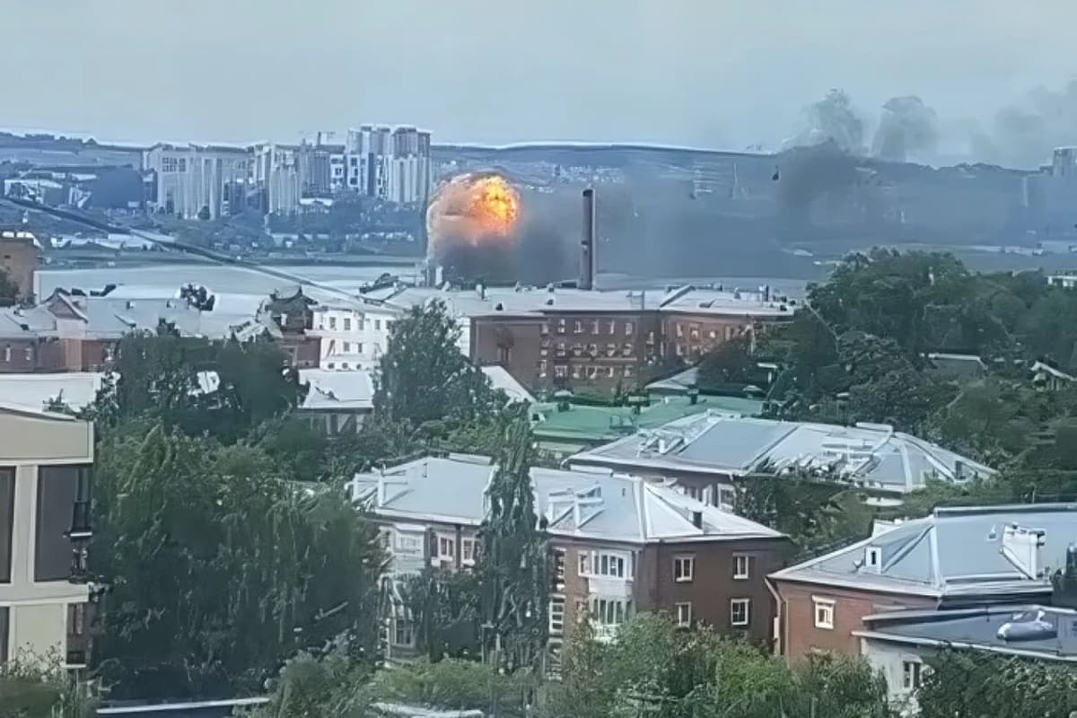 Ukraina dronlari Ijyevskka hujum qildi. Qurbonlar bor