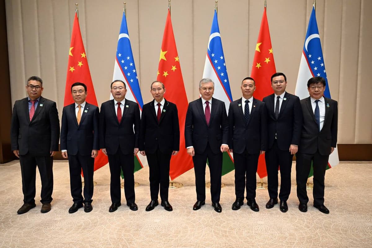 President Mirziyoyev discusses expansion of technology partnership with leading Chinese companies