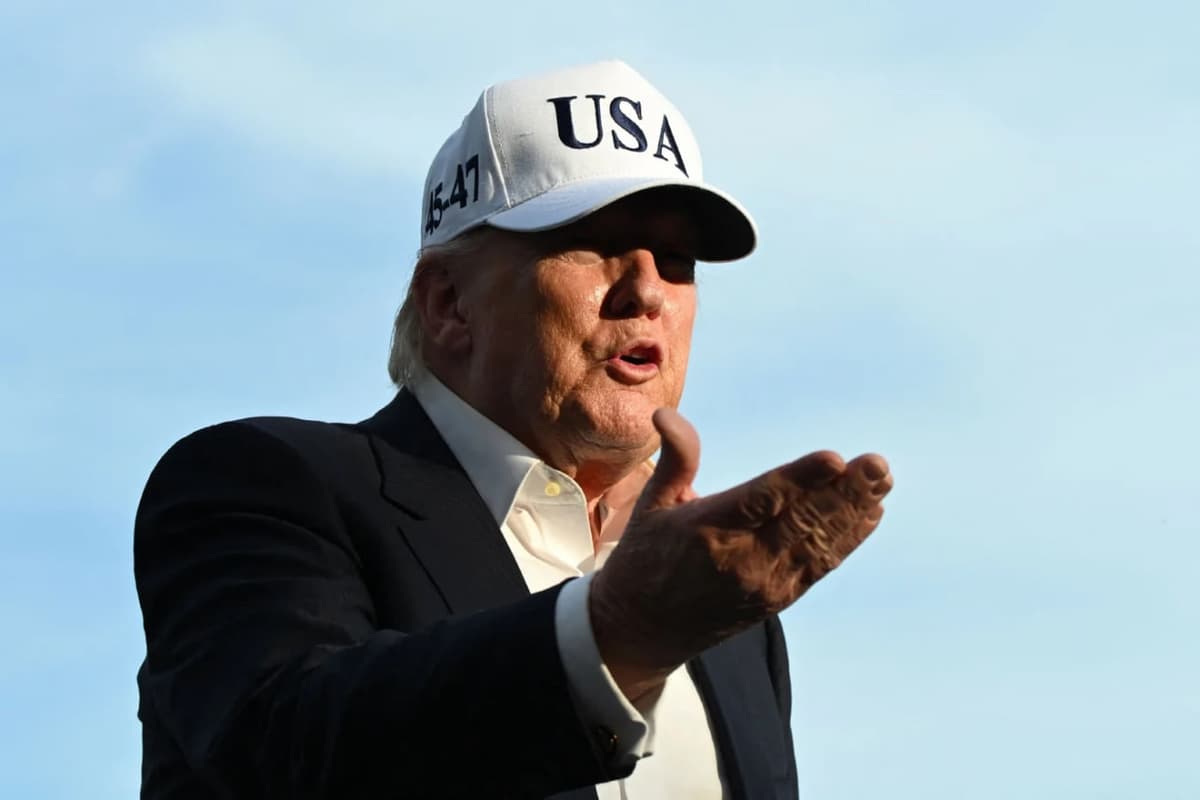 Трамп ИШИД етакчиларидан бири йўқ қилинганини айтди