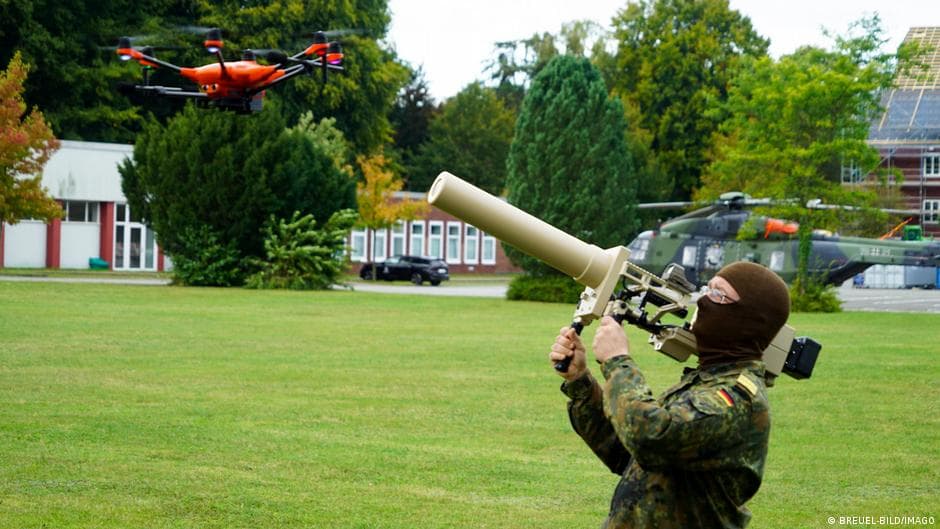 GFR hukumati armiyaga dronlarni urib tushirishga ruxsat beradigan qonun loyihasini ma’qulladi