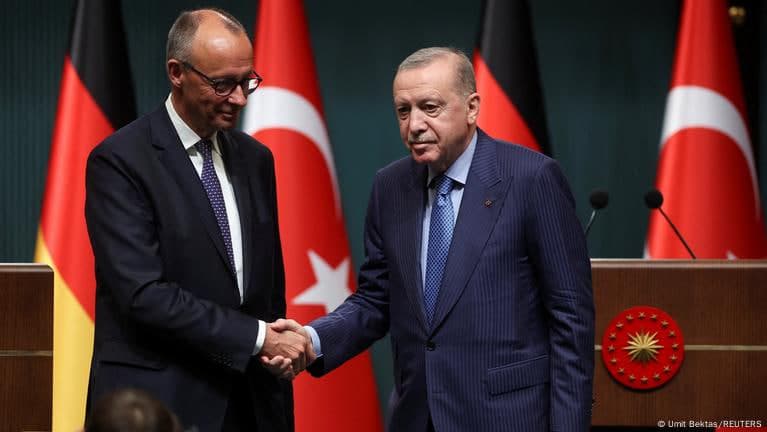 Mers Turkiyaga ikki tomonlama munosabatlarni chuqurlashtirishni taklif qildi