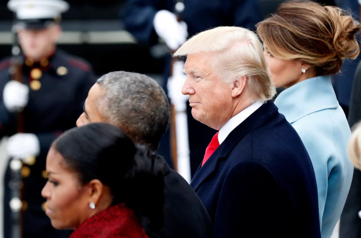 Трамп Обама юзи тасвирланган маймун видеосини эълон қилди