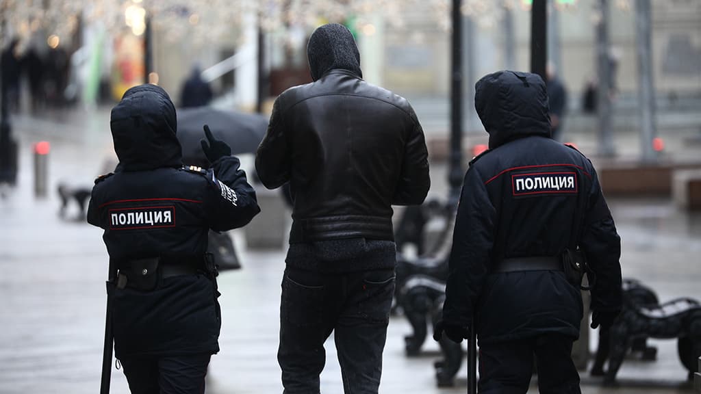 Россия ИИВ: полицияда кадрлар етишмовчилиги 40 фоизгача етмоқда