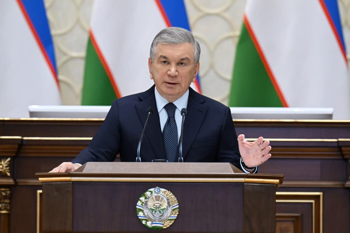 Prezident amaldorlarning hashamat va dabdabaga intilishini korrupsiyaning ildizi deb atadi