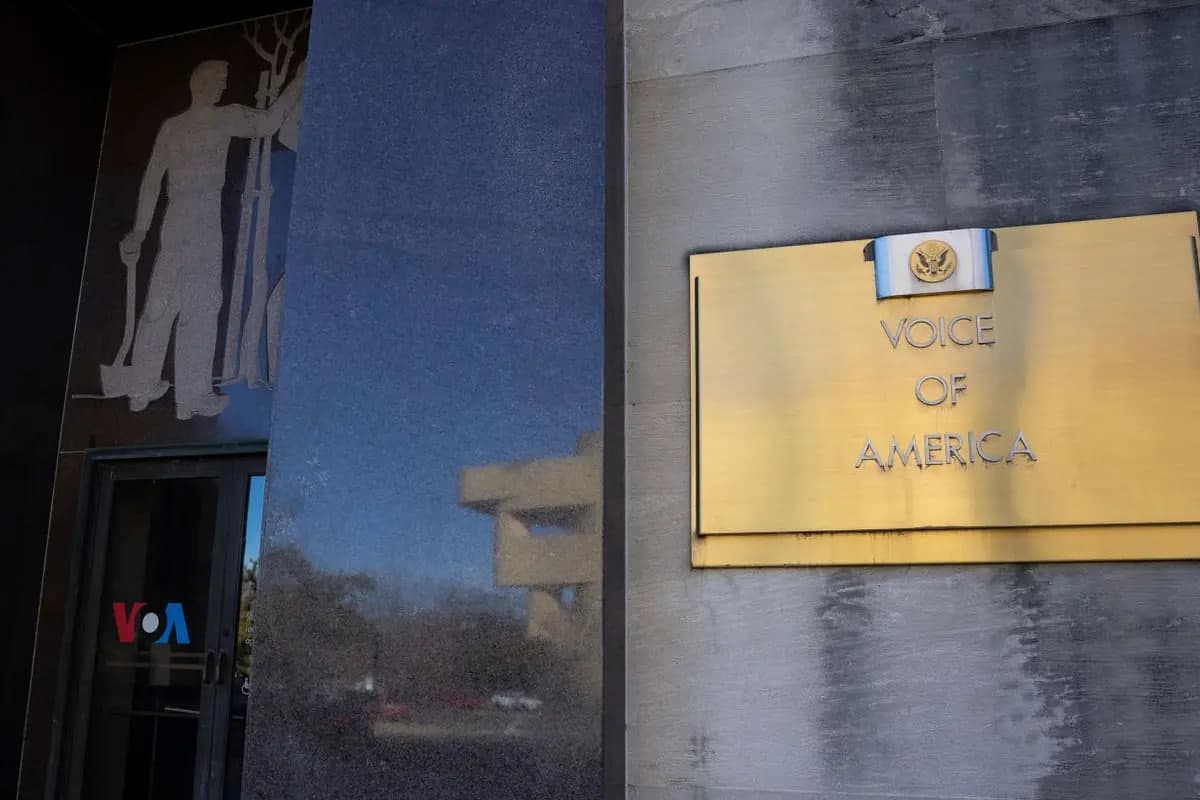 U.S. halts funding for ‘Radio Liberty’ and ‘Voice of America’