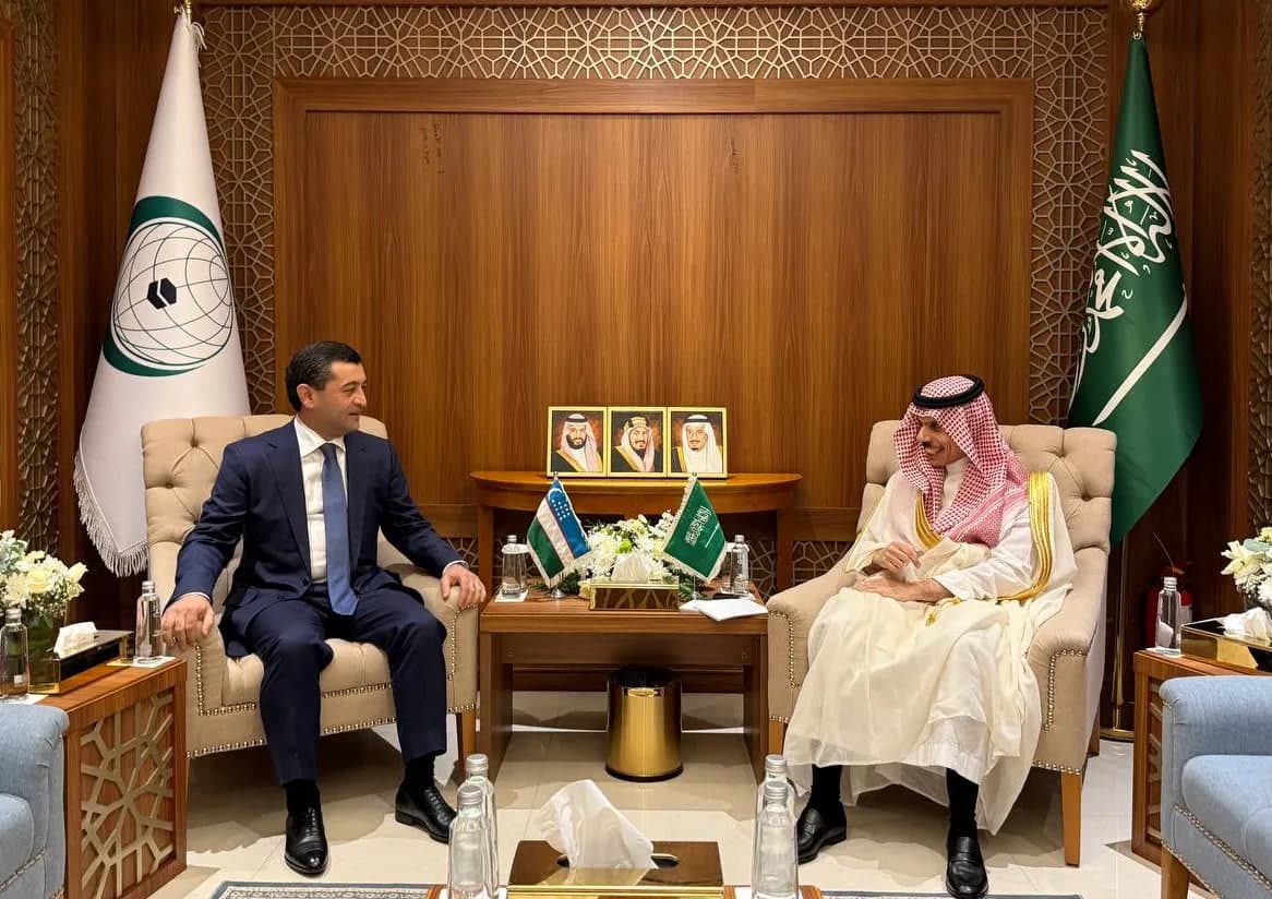 FM Bakhtiyor Saidov holds high-level talks in Jeddah with GCC and MENA counterparts