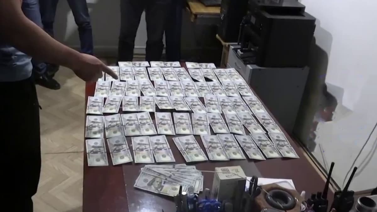 Bribery scandal: Man caught offering fake certification help to dozens of teachers