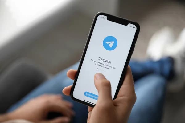 FT: Rossiyada Telegram’ning 500 mln dollarlik obligatsiyalari muzlatib qo‘yilgan