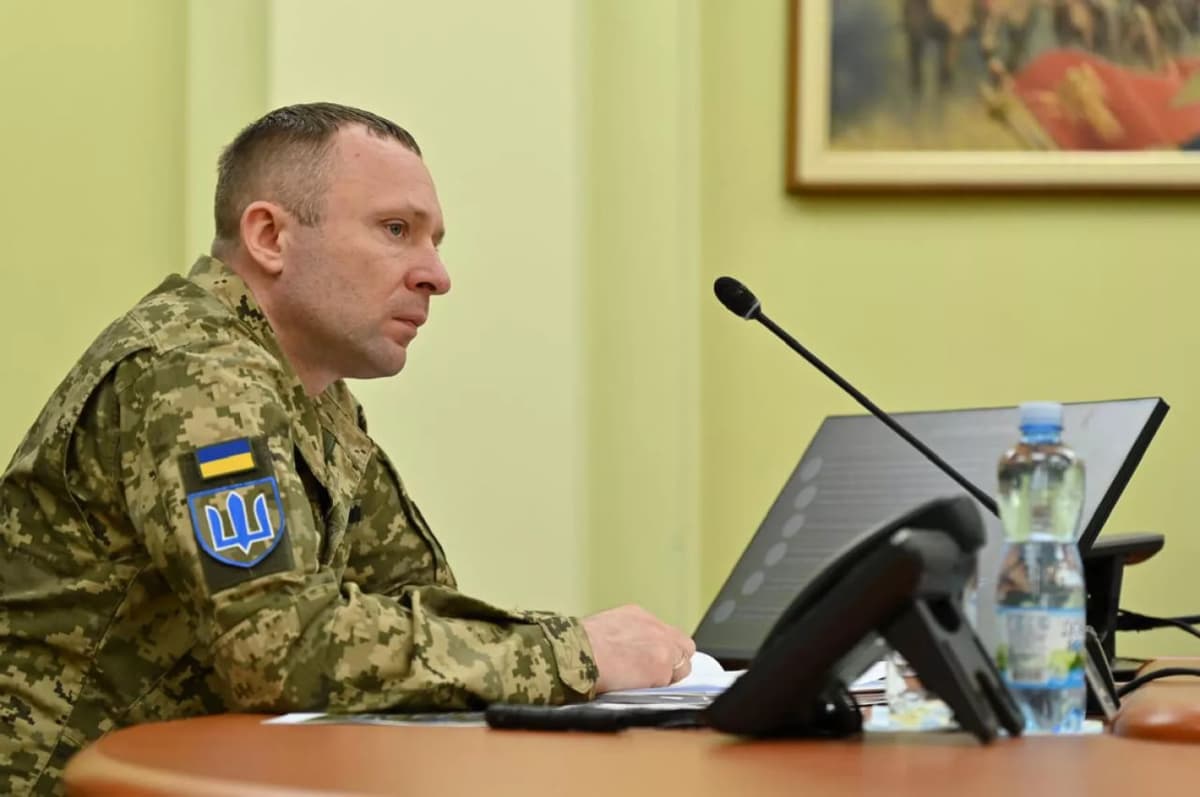 Украина Қуруқликдаги қўшинлари қўмондони истеъфо берди