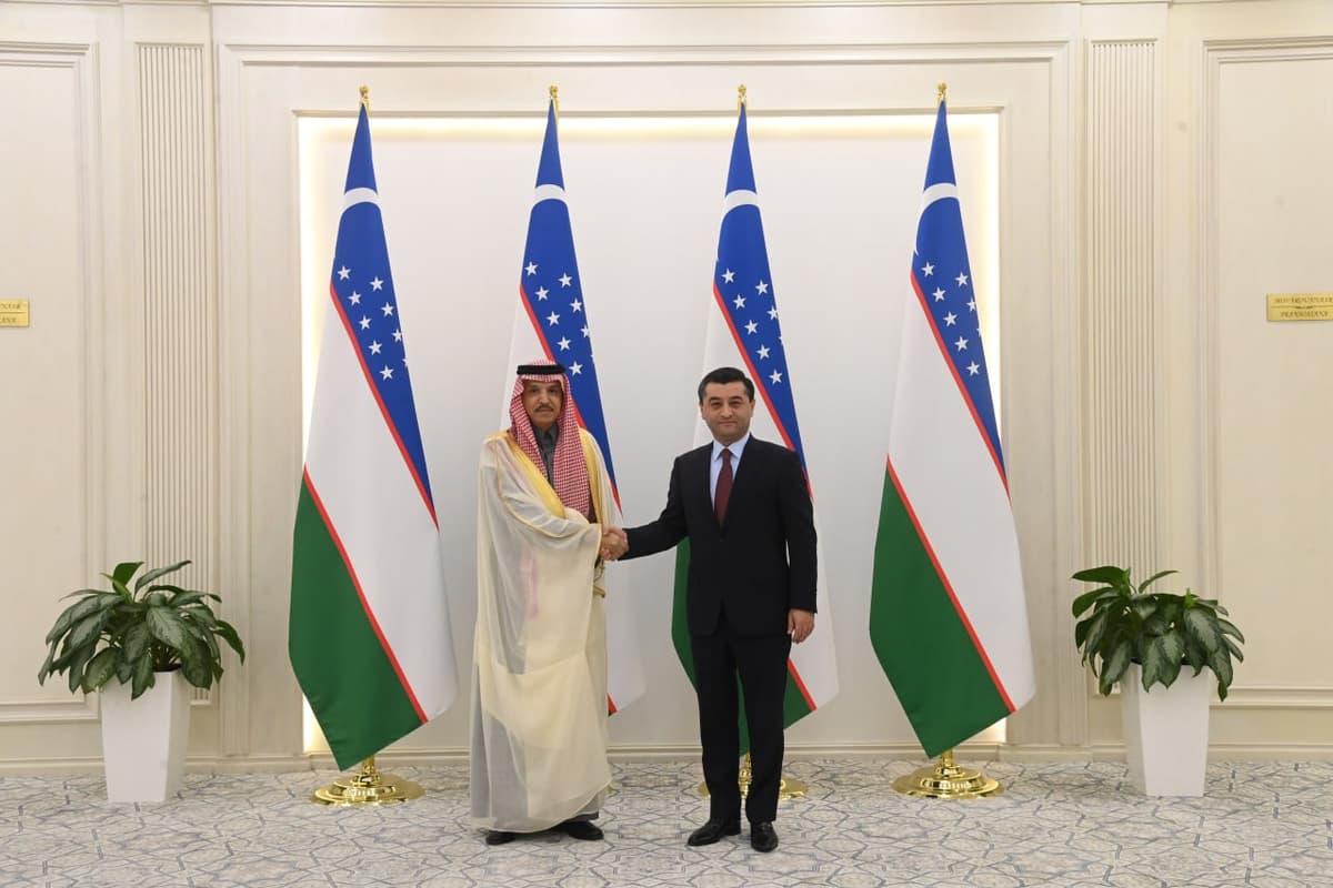 FM Bakhtiyor Saidov holds talks with outgoing Saudi ambassador