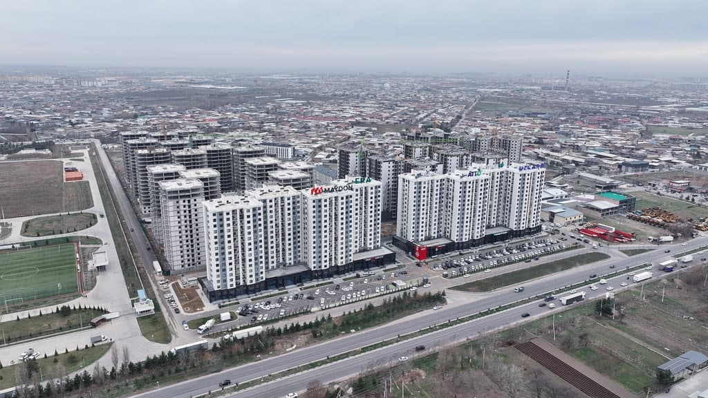 Tayyor ta’mir, avtomobilsiz hovli va 10 yilgacha bo‘lib to‘lash: TOWERUP va TAQSIM’DAN maxsus taklif asosida qulay uylar