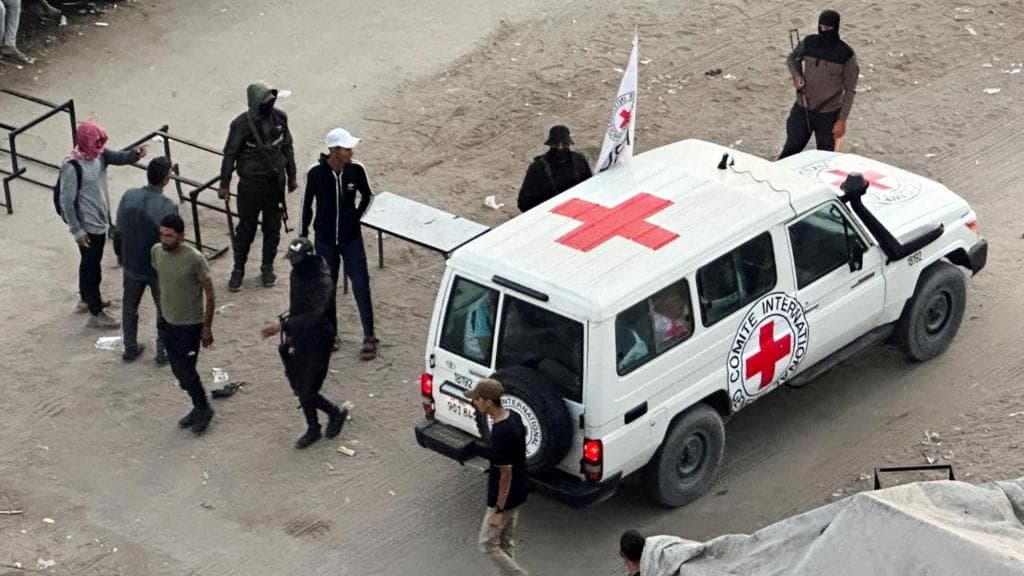 HAMAS isroillik garovga olinganlarni ozod qilishni boshladi