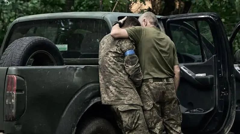«Барчаси тамом». Украина ҳарбийлари Курск областидан чекиниш қандай кечгани ҳақида айтиб беришди