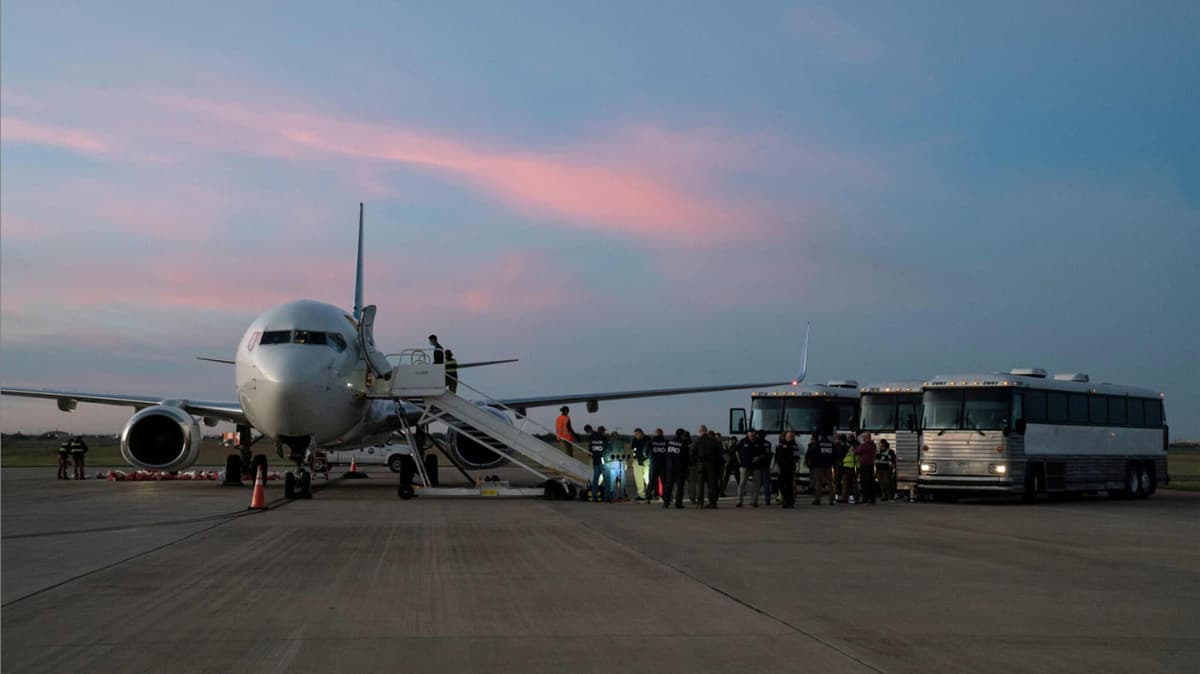 US deports 44 Uzbek nationals on charter flight to Tashkent