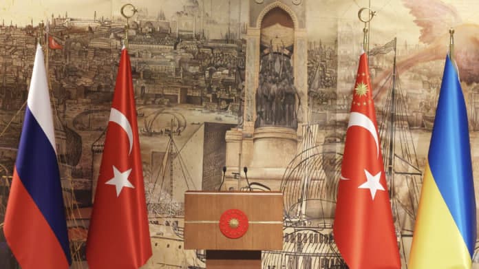CNN Turk: Rossiya va Ukraina 15-16 aprel kunlari Anqarada muzokaralar o‘tkazadi