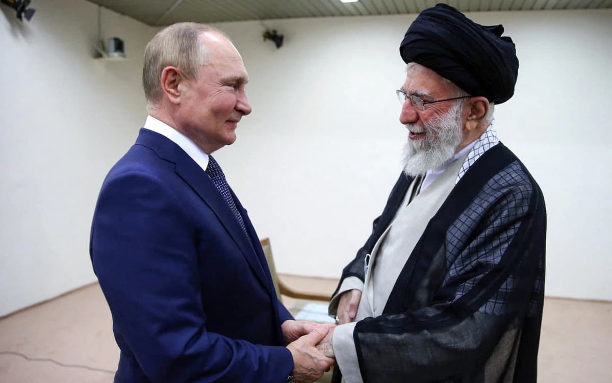 Rossiya Eronga kamida 4,4 milliard dollar naqd pulni yashirin yetkazdi – OAV