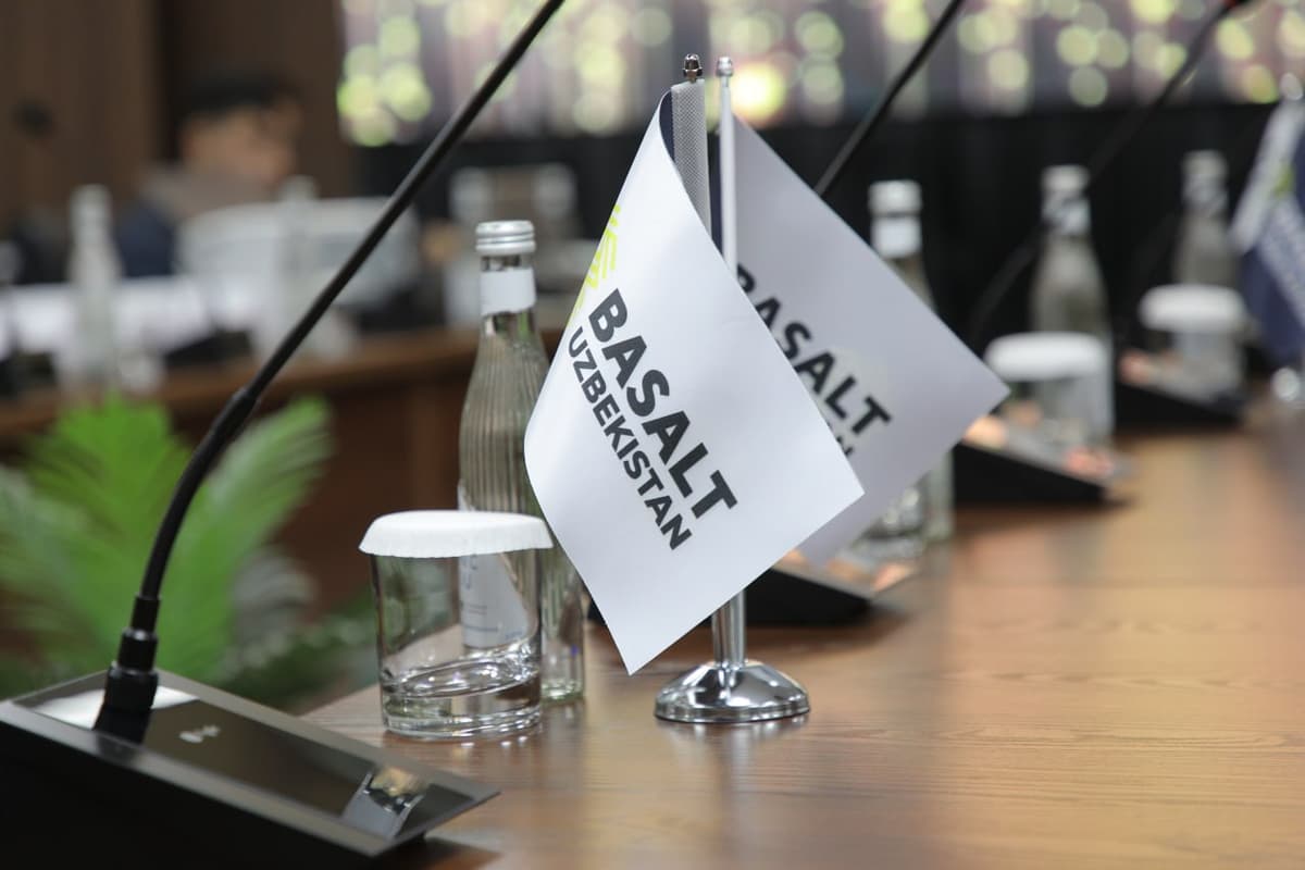Jizzaxdagi konferensiya: O‘zbekiston bazalt sanoati yangi rivojlanish bosqichiga chiqmoqda