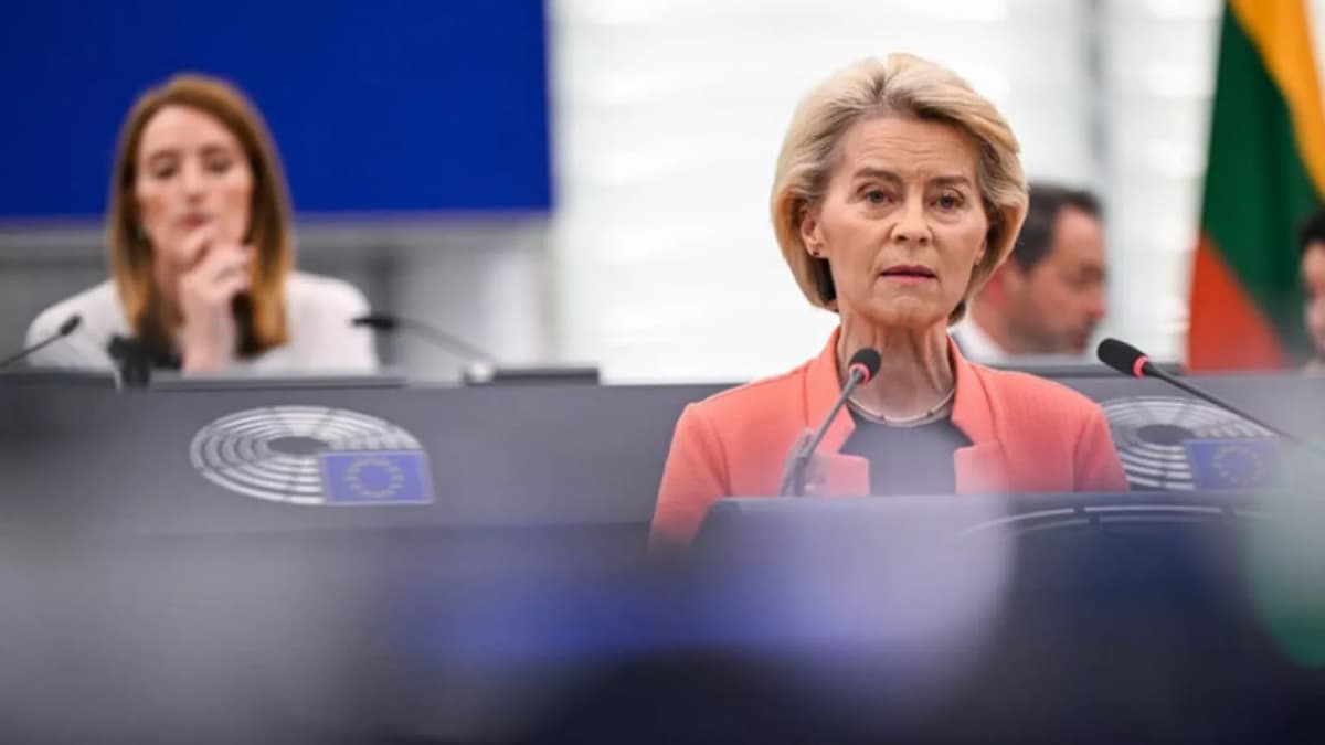 Европарламент отклонил вотум недоверия Урсуле фон дер Ляйен